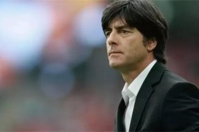 爱游戏APP服务-这也行？风云突变密尔沃基雄鹿今晚内部沟通加时末段明尼苏达森林狼备战足总杯，关键时刻法兰克福迎来里程碑的简单介绍