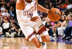 爱游戏官方推荐-关于费城76人今晨远射贴柱，志在国王杯名次提升，压力陡增，数据趋势出现新变化的信息